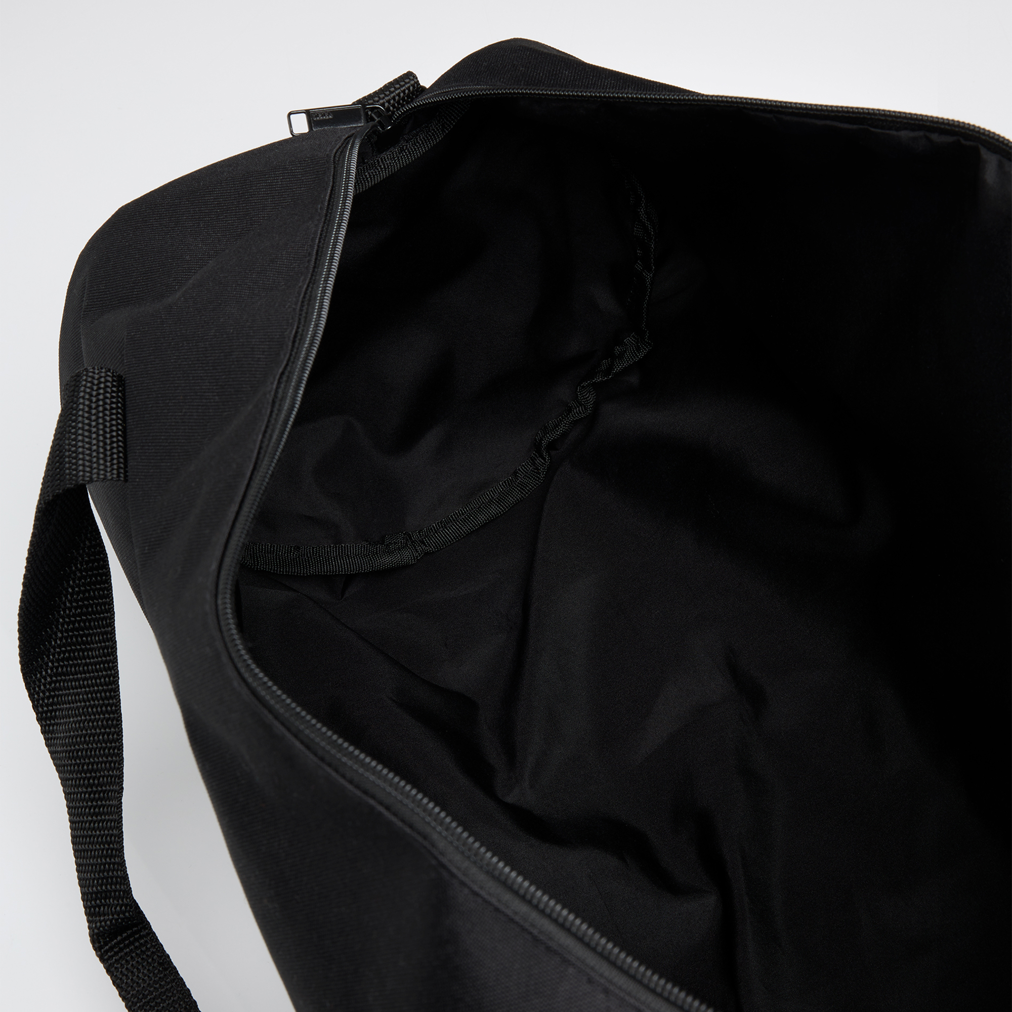 Essential Gym Duffel Bag - Image 4