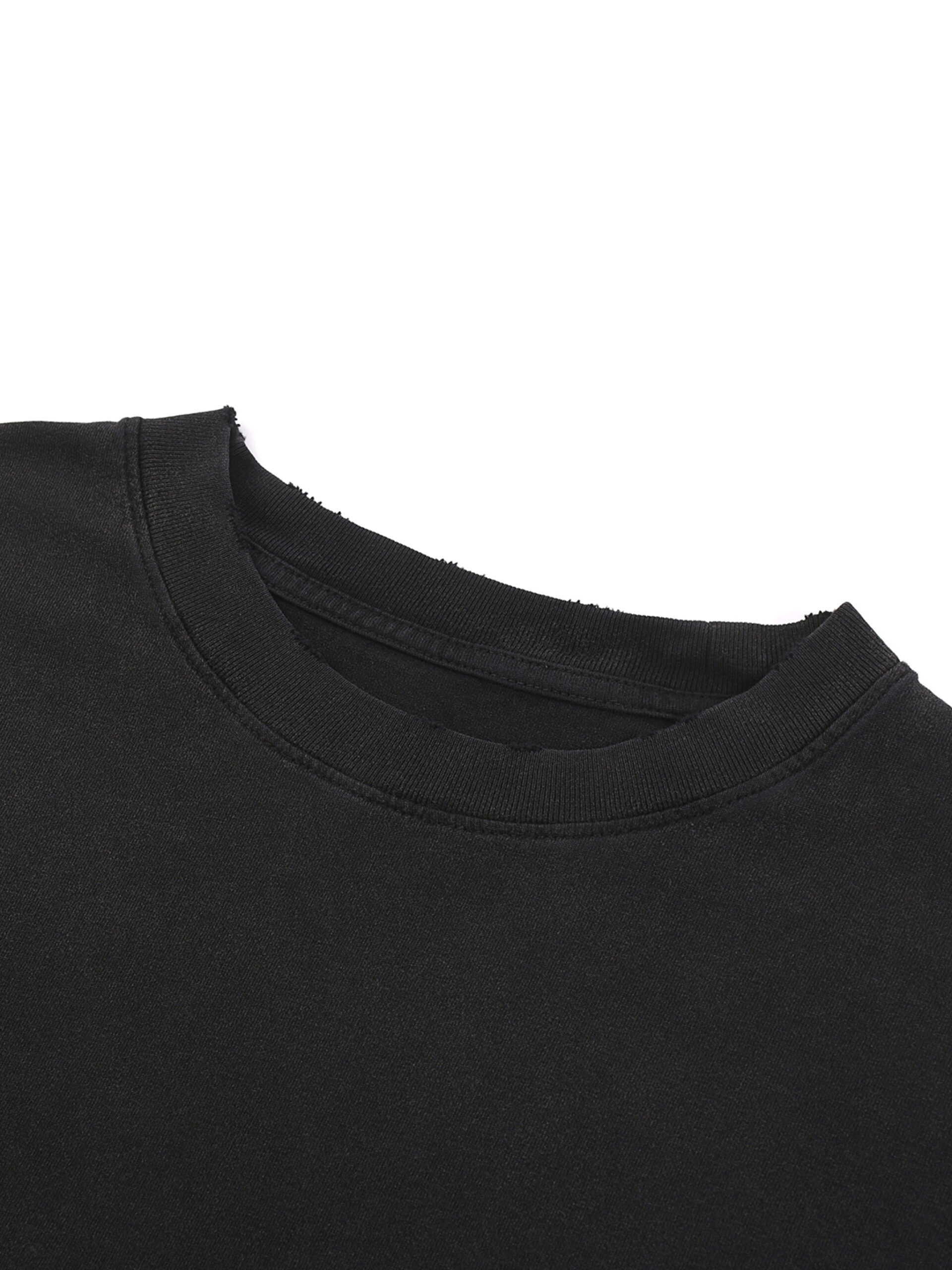 Essential Grunge Raw Edge T-Shirt in Black - Image 3